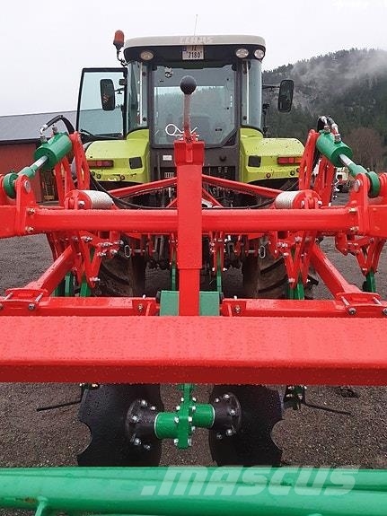 Agro-Masz Runner 30 Altre macchine e accessori per l'aratura