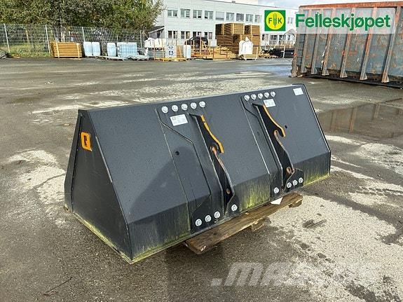  Ålø 240GL+ skuff Agricultura - Outros
