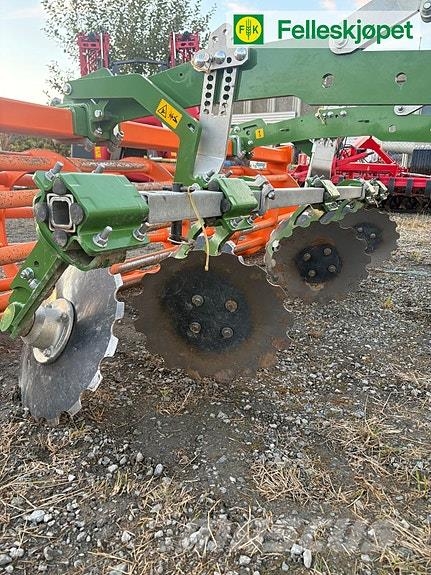 Amazone Anbaugrubber Cenio 3000 Cultivators