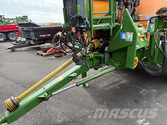 Amazone UG 3000 Nova Pulverizatoare autopropulsate