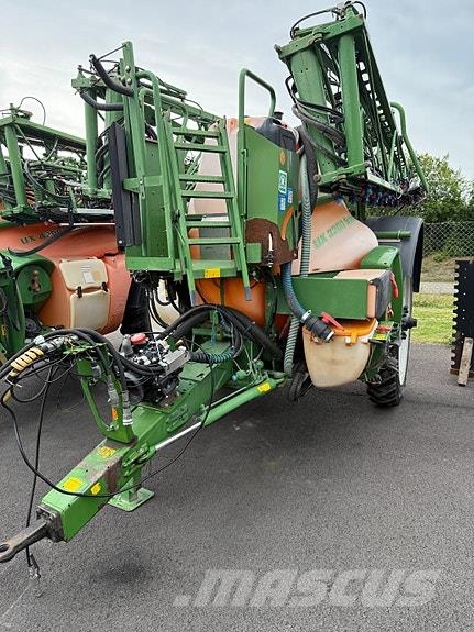 Amazone UX3200 special Pulverizatoare autopropulsate