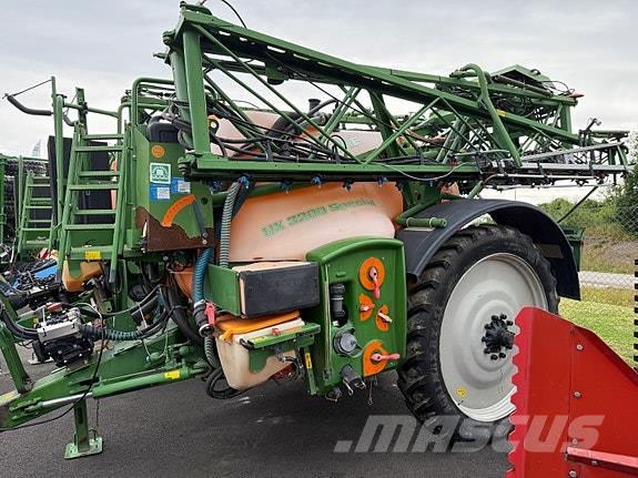 Amazone UX3200 special Pulverizatoare autopropulsate