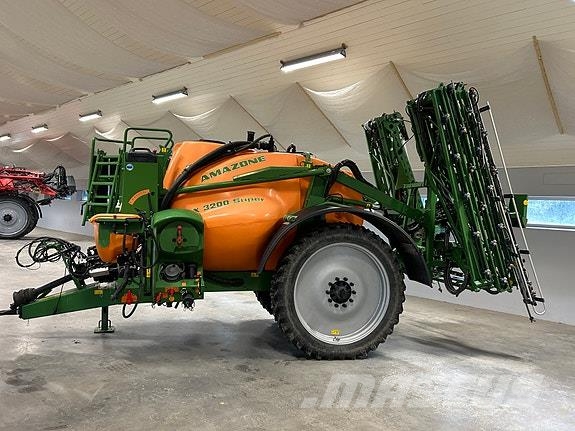 Amazone UX3200 Super Pulverizadores autopropulsados