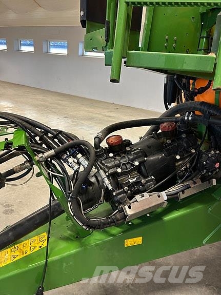 Amazone UX3200 Super Pulverizadores autopropulsados