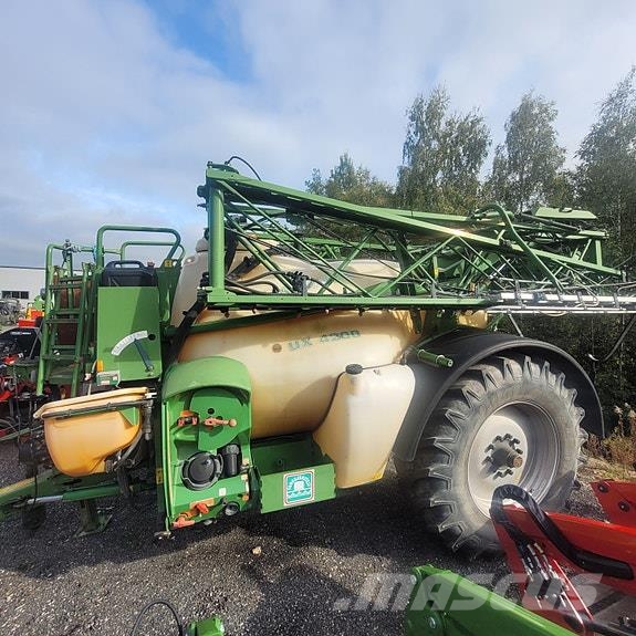 Amazone UX4300 Selvdrevne sprøyter