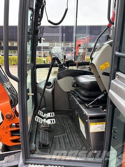Atlas AC25U Anlegg - Annet
