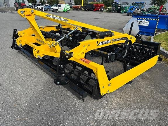 Bednar Swifter SN 3000 Прочее почвообрабатывающее оборудование