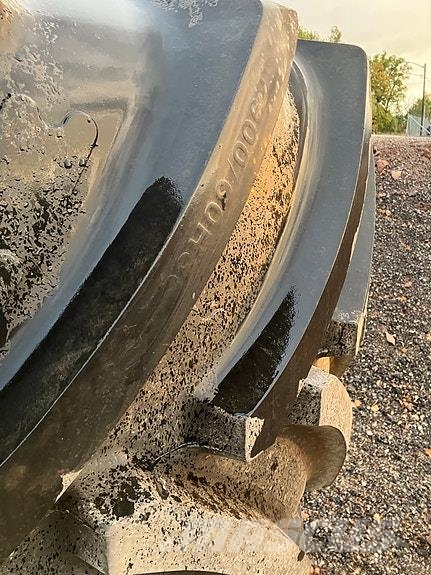BKT IF 900/60R38 CFO タイヤ、ホイル、リム