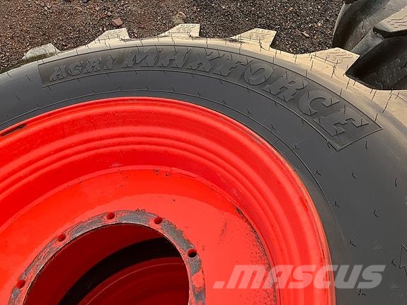 BKT IF 900/60R38 CFO タイヤ、ホイル、リム