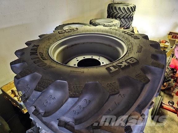 BKT RT 657 - 710/70R42 & 600/65R30 - 7250 TTV Diger kar ve yol makinalari