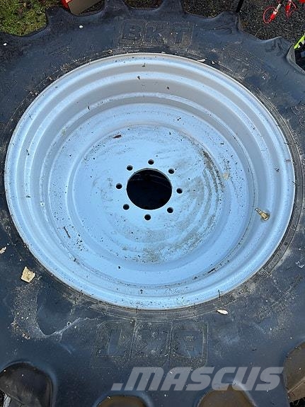BKT traktorhjul AGRIMAX RT Pneus, rodas e aros