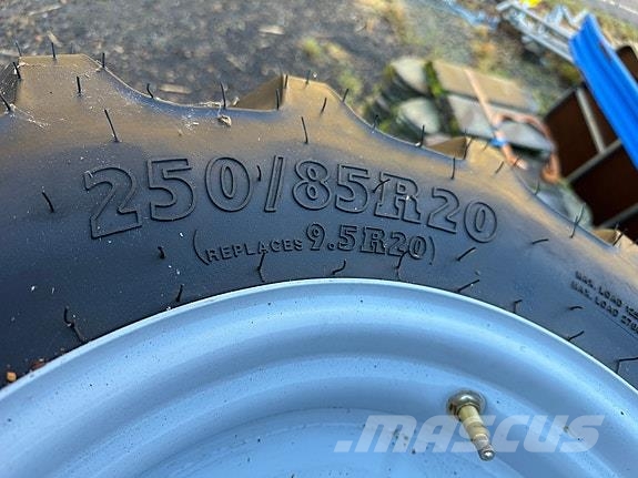 BKT traktorhjul AGRIMAX RT Pneus, rodas e aros