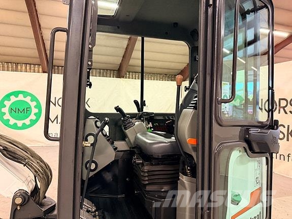 Bobcat E35 #mye utstyr og lite timer# معدات البناء - غير ذلك