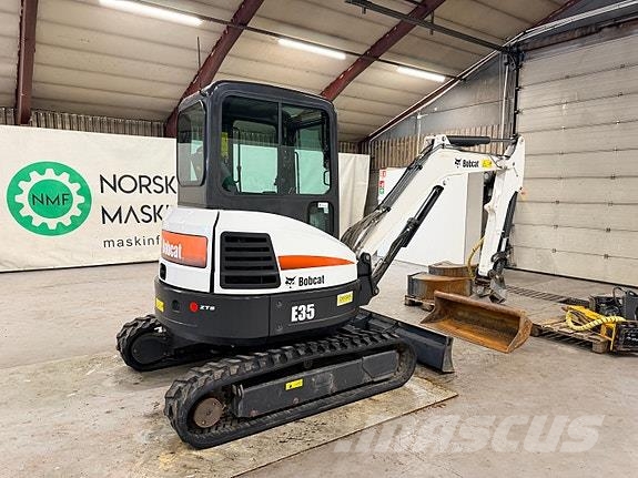 Bobcat E35 #mye utstyr og lite timer# معدات البناء - غير ذلك