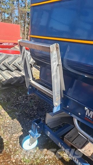 Bogballe M35 W Base ISOBUS Rozrzutnik nawozów mineralnych