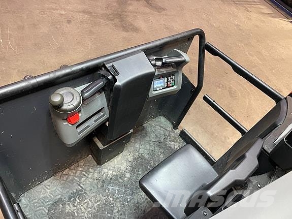 BT OME100H plukktruck Diger