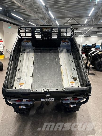 Can-am Outlander 6x6 1000 XT-T3 ATV-k