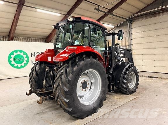 Case IH 115U Pro الجرارات