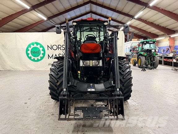 Case IH 115U Pro الجرارات