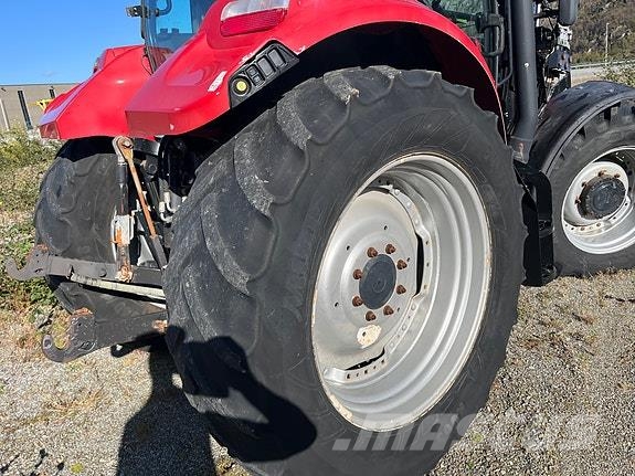 Case IH Farmall 115U PRO Traktorok