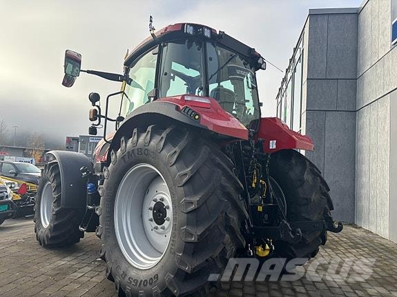 Case IH Farmall 120M Traktorer