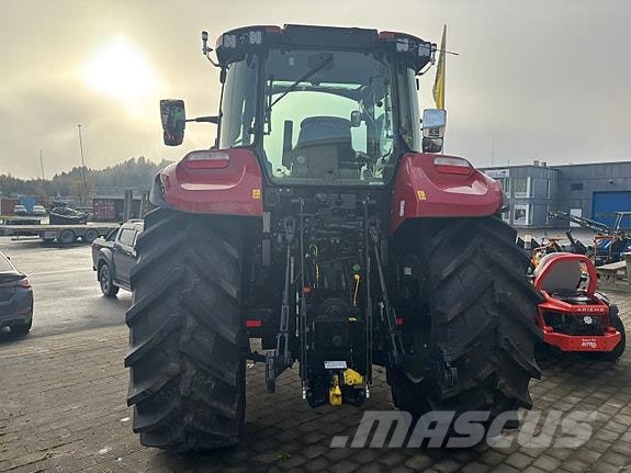 Case IH Farmall 120M Traktorer