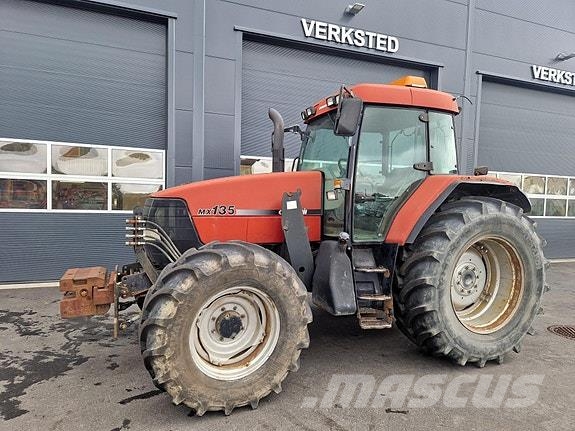 Case IH MX135 Трактори