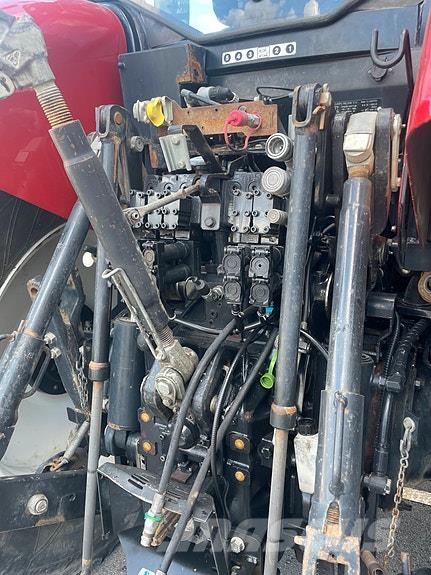 Case IH Puma 240 CVX Traktory