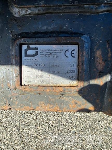 CAT 302.7 760 timer Otros