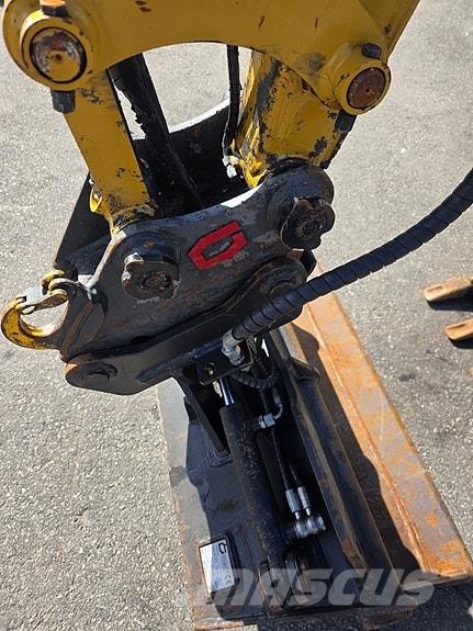 CAT 302.7 760 timer Otros
