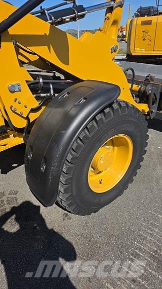 CAT 908M 730 timer Építőipar - Egyebek