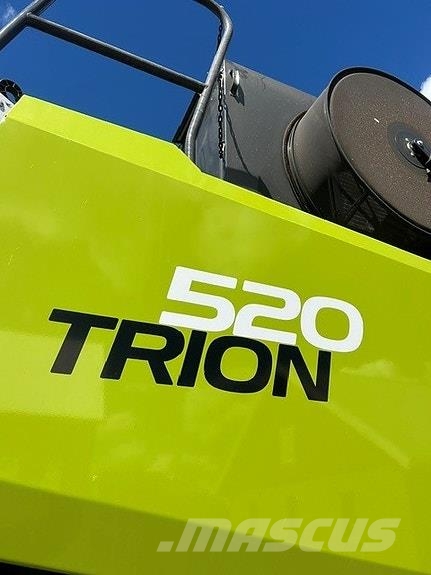 CLAAS 520 TRION Θεριζοαλωνιστικές μηχανές