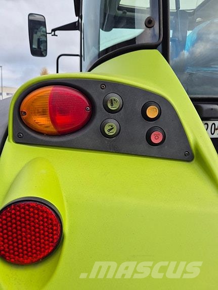 CLAAS 8690 CLAAS Traktorer
