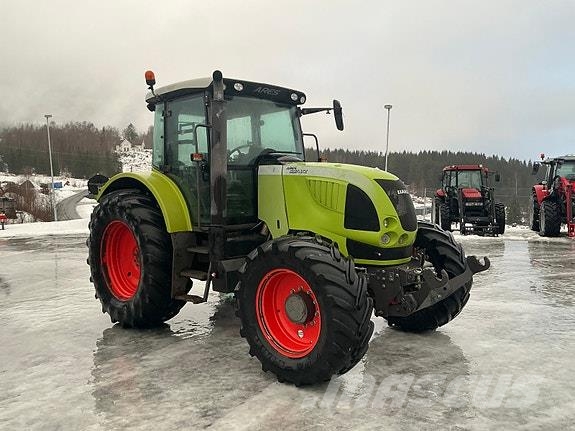 Claas Ares 697
