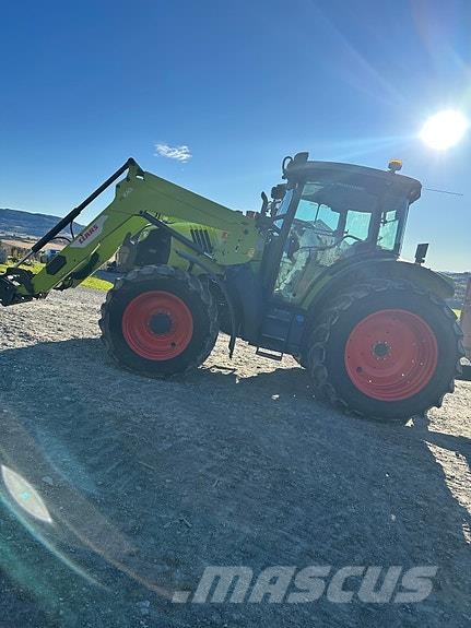 CLAAS ARION 440 Traktori
