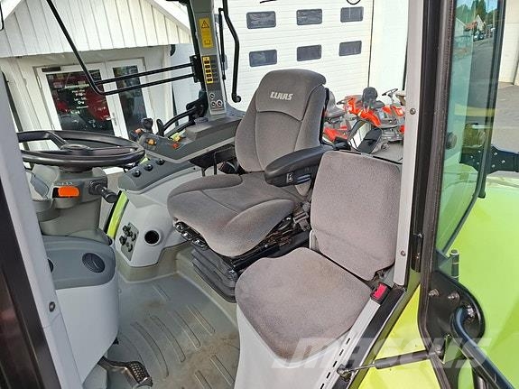 CLAAS Arion 530 Traktorer