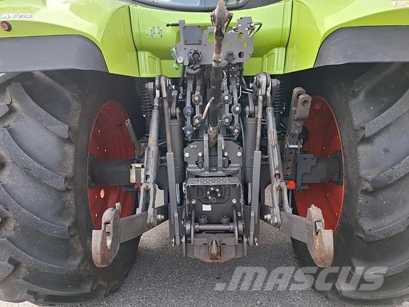 CLAAS Arion 530 Traktorer