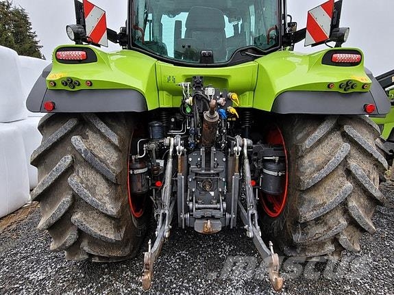 CLAAS Arion 550 CEBIS-C-Matic Traktorer