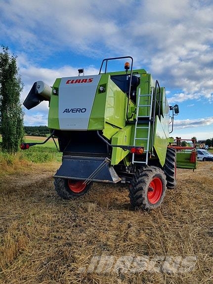 CLAAS Avero 240 Teraviljakombainid
