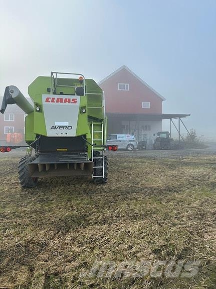 CLAAS Avero 240 Combine harvesters