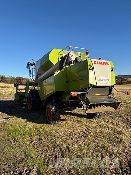 CLAAS Avero 240 Combine harvesters