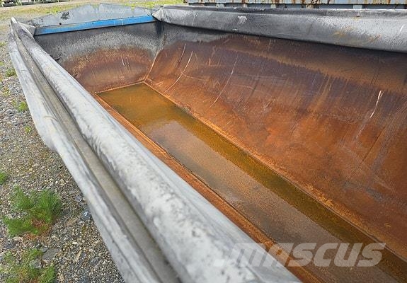 CMT Asfaltbalje på krokramme شاحنات أخرى