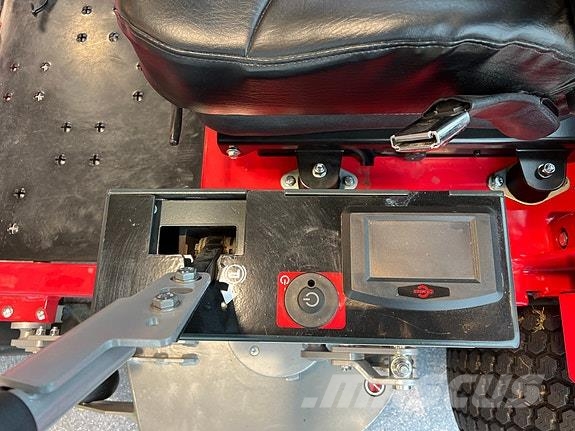Cramer 82ZT132 Zero Turn Empacadoras circular