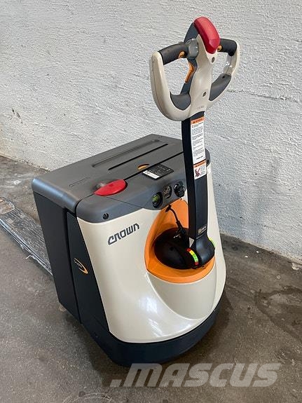 Crown WP 3220 - 2,0 Snile / pallestruck معدات البناء - غير ذلك