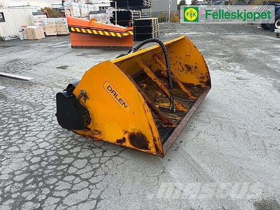 Dalen 2034W Sandstrøer Sableuse et saleuse