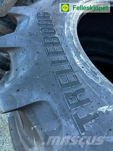Dekk par: Trelleborg TM 1060 520/60 28 Traktorer
