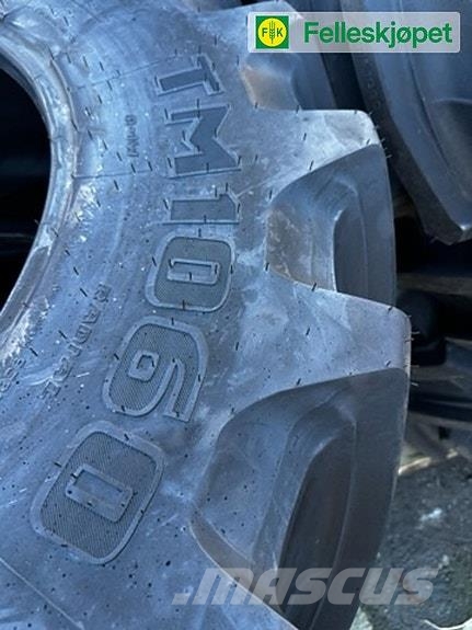 Dekk par: Trelleborg TM 1060 520/60 28 Traktorer