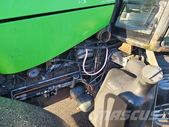Deutz-Fahr Agrotron 135 Tractors