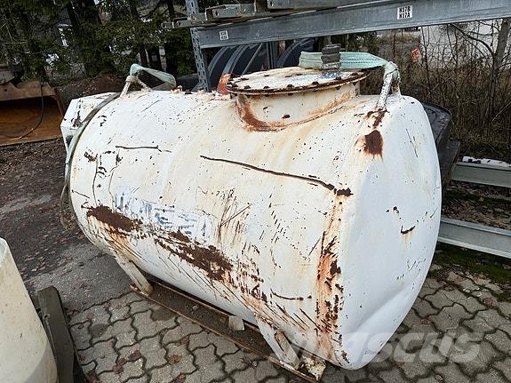  Dieseltanker 1000 og 2000 liter 农业机械-其他