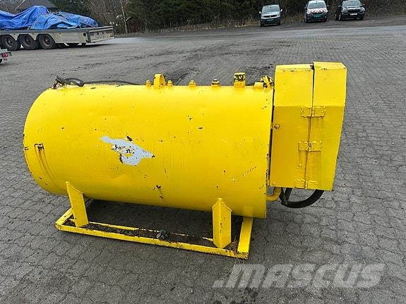  Dieseltanker 1000 og 2000 liter 农业机械-其他